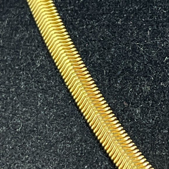 Vintage Monet Gold Tone Snake Chain Choker Necklace 15" (4234) - Picture 3 of 7